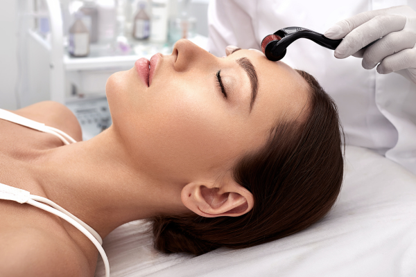 Dermaroller Treatment in Pimpri Chinchwad, Pune by Dr. Gauri Padmawar